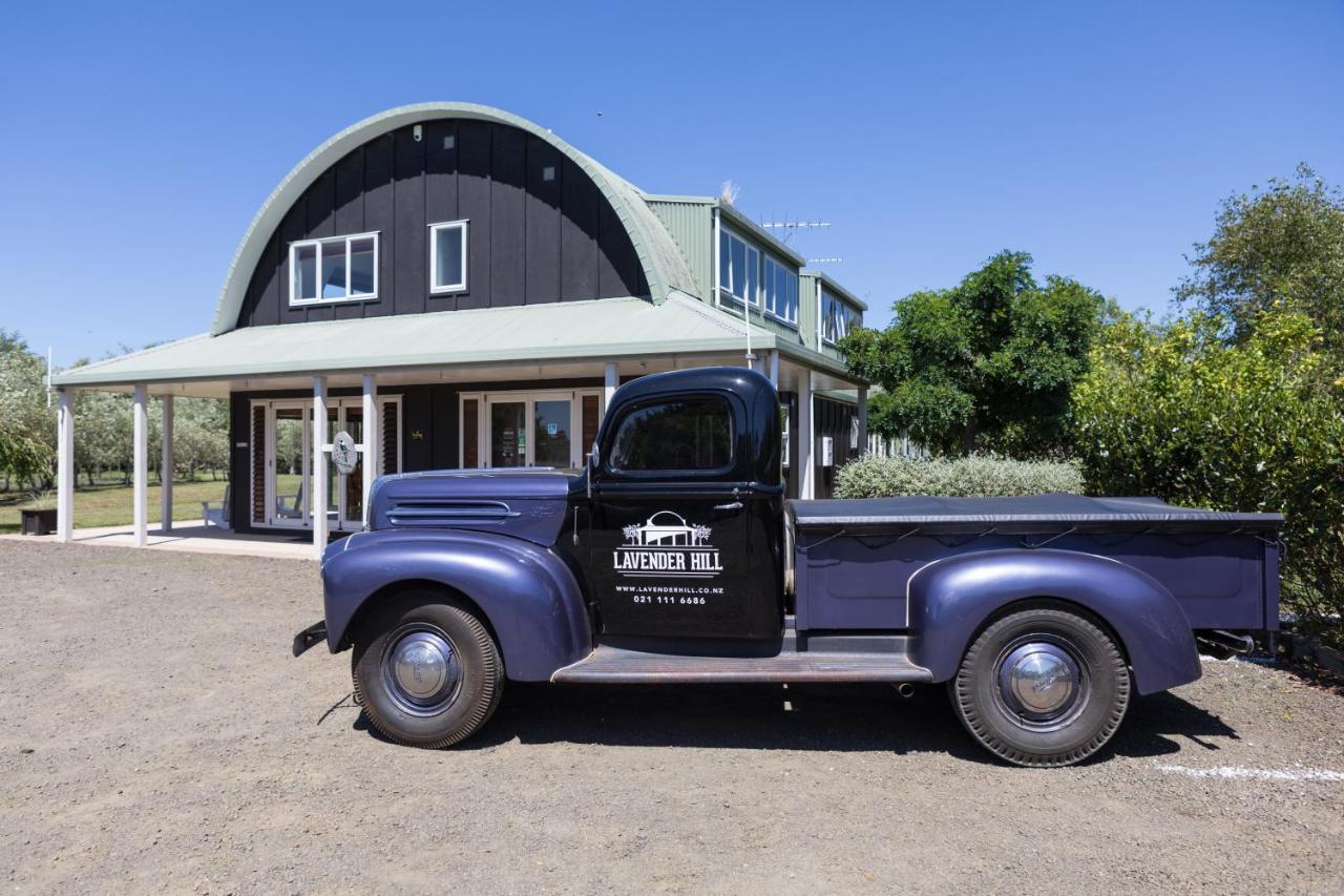 Lavender Hill Bed & Breakfast Riverhead Bagian luar foto